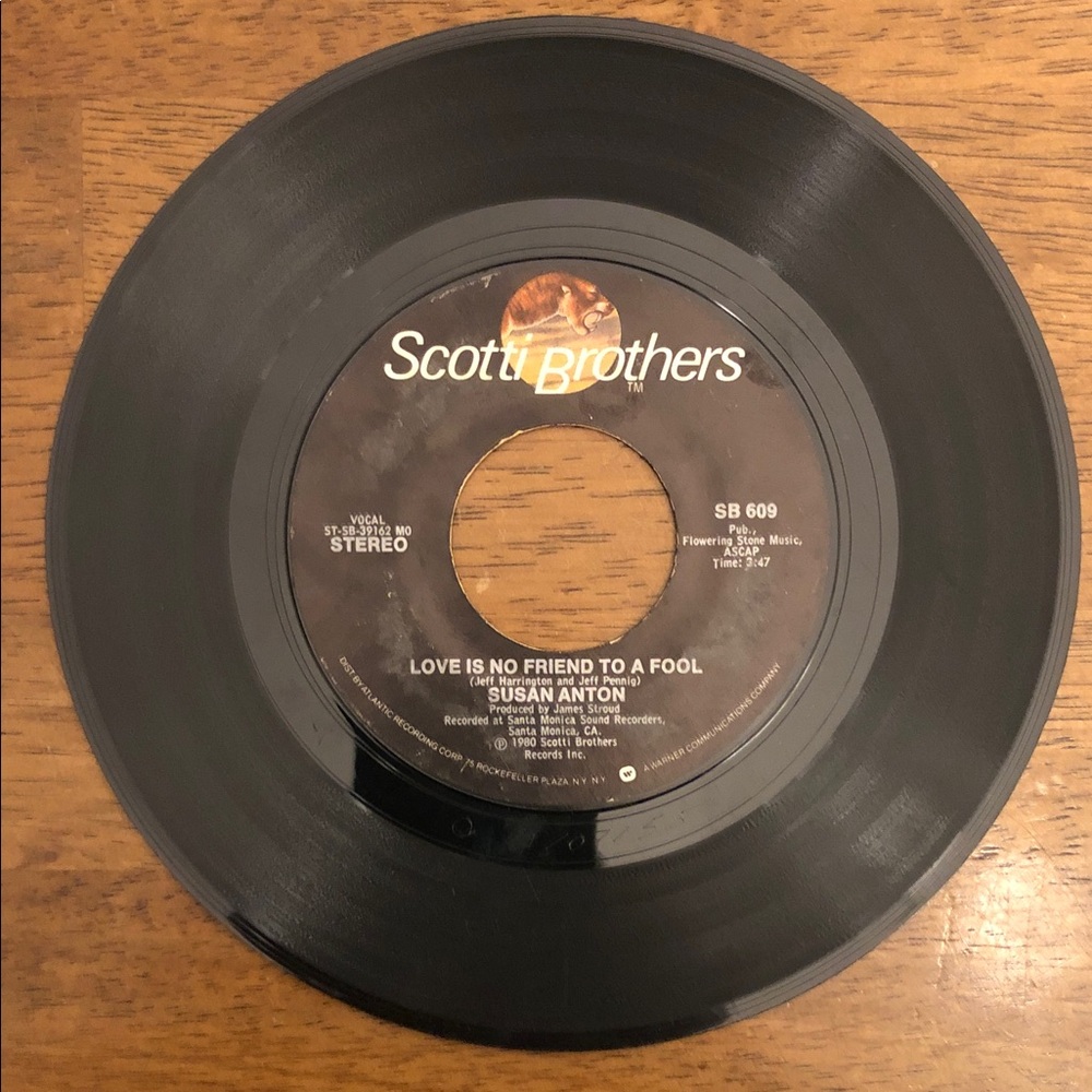 Susan Anton Vinyl 45 Record Love Is No Friend To A Fool